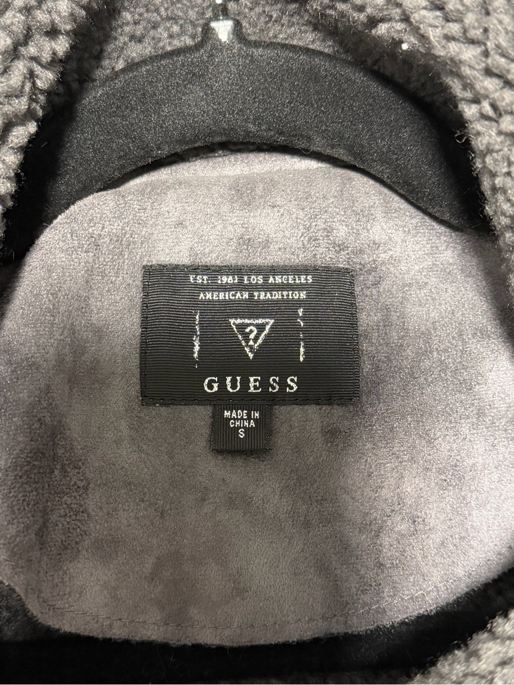 Label inside fuzzy jacket - Picture 3 of 3